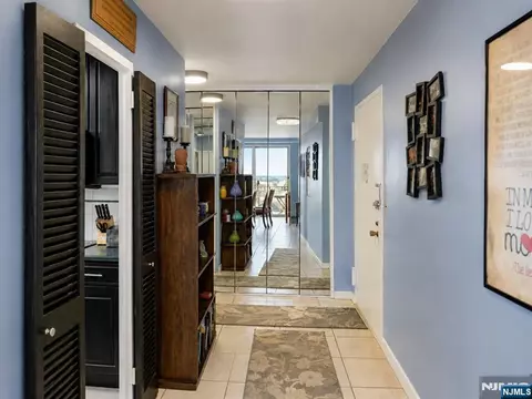 Entry Way - 301 Beech St #11H, Hackensack, NJ 07601 photo 5 of 5