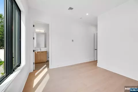 Bedroom - 190 Denver Rd, Paramus, NJ 07652 photo 1 of 5