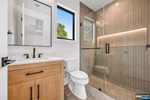 Bath - 190 Denver Rd, Paramus, NJ 07652 photo 9 of 10