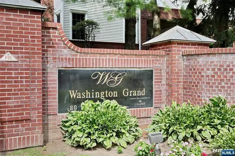 80 Ridgewood Rd #117, Township Of Washington, NJ 07676