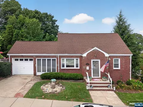 129 Belmohr St, Belleville, NJ 07109