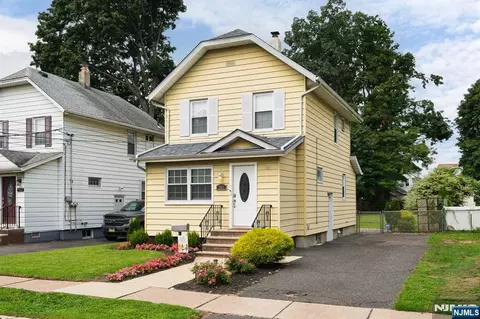 781 5th St, Lyndhurst, NJ 07071