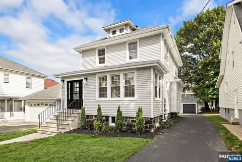 526 Dewey Ave, Cliffside Park, NJ 07010