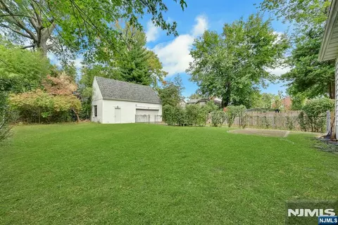 Exterior - 11 Pine St, Hackensack, NJ 07601 photo 2 of 3
