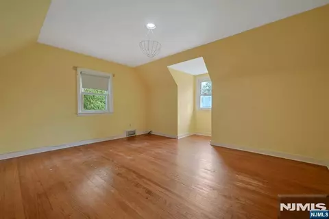 Bedroom - 11 Pine St, Hackensack, NJ 07601 photo 3 of 5