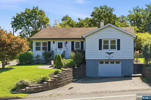 590 Ridge Rd, West Milford, NJ 07480