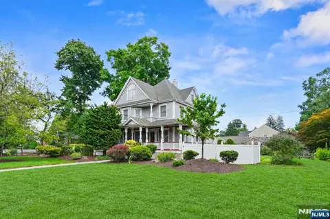 235 Kinderkamack Rd, Emerson, NJ 07630