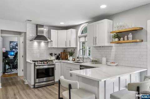 Kitchen - 745 Gettysburg Pl, Paramus, NJ 07652 photo 1 of 3
