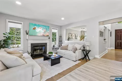 Other - 745 Gettysburg Pl, Paramus, NJ 07652 photo 2 of 9