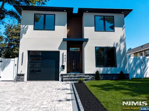 662 Jefferson Ave, Township Of Washington, NJ 07676