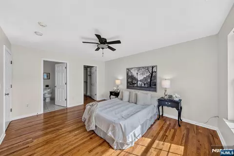 Bedroom - 45 Parkside Ct, Wayne, NJ 07470 photo 4 of 6