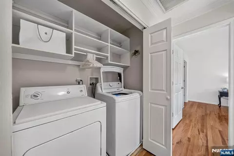 Other - 45 Parkside Ct, Wayne, NJ 07470 photo 7 of 9