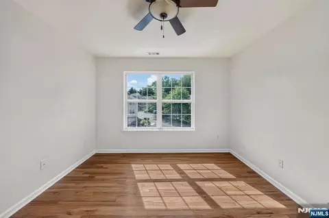 Other - 45 Parkside Ct, Wayne, NJ 07470 photo 4 of 9