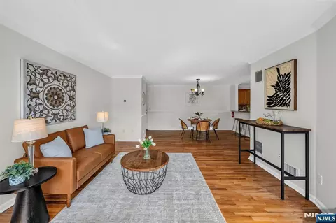 Living - 45 Parkside Ct, Wayne, NJ 07470 photo 1 of 3