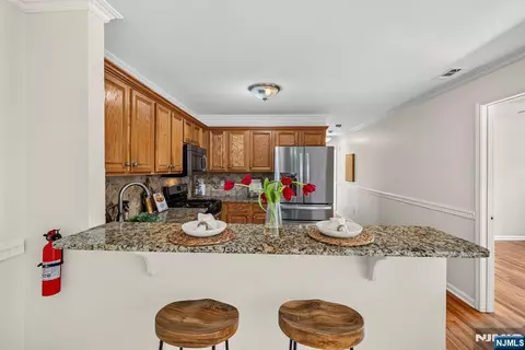Kitchen - 45 Parkside Ct, Wayne, NJ 07470 photo 1 of 4