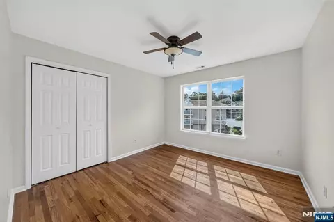 Bedroom - 45 Parkside Ct, Wayne, NJ 07470 photo 5 of 6