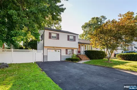151 1st St, Bergenfield, NJ 07621