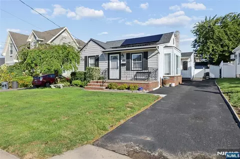 2-23 Berdan Ave, Fair Lawn, NJ 07410