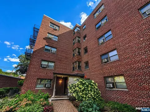3020-3030 Edwin #5H, Fort Lee, NJ 07024