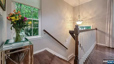Entry Way - 66 Whimble Ct, Wayne, NJ 07470 photo 1 of 2