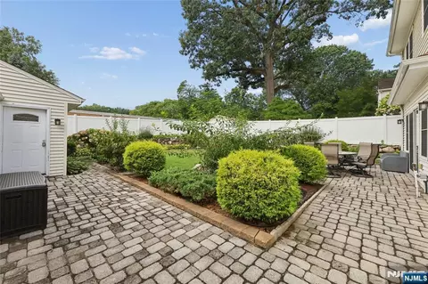 Exterior - 238 Monroe Ave, Paramus, NJ 07652 photo 5 of 9