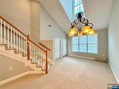 1420 Wharton Ct, Riverdale, NJ 07457