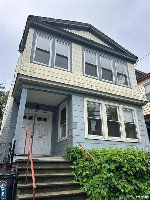 46 Rose Ter, Newark, NJ 07108