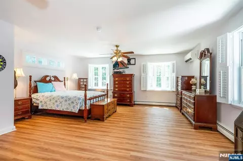 Bedroom - 325 Terhune Ave, Passaic, NJ 07055 photo 2 of 4