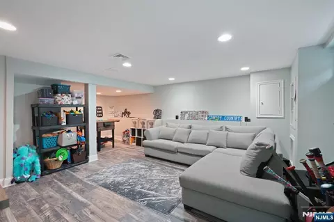 Other - 122 Maplewood Ave, Wayne, NJ 07470 photo 9 of 9