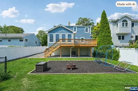 Exterior - 122 Maplewood Ave, Wayne, NJ 07470 photo 7 of 8