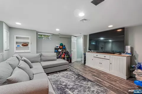 Other - 122 Maplewood Ave, Wayne, NJ 07470 photo 6 of 9