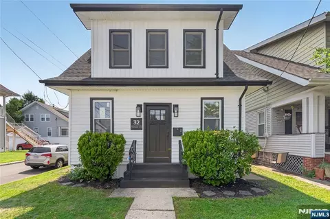 32 Fontaine Ave, Bloomfield, NJ 07003