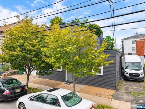 2215 Grier Ave, Linden, NJ 07036