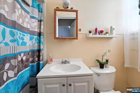 Bath - 34 Pennington Ave, Passaic, NJ 07055 photo 5 of 7