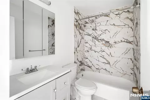 Bath - 280 Prospect Ave #5C, Hackensack, NJ 07601 photo 1 of 1