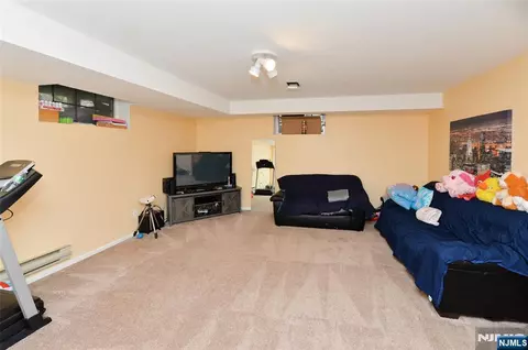 Other - 27 Tanager Ct, Wayne, NJ 07470 photo 5 of 7