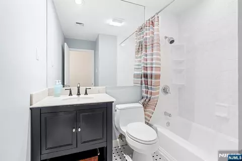Bath - 73 Brandon Ave, Wayne, NJ 07470 photo 2 of 3