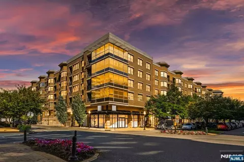20 Ave At Port Imperial #233/ 235, West New York, NJ 07093