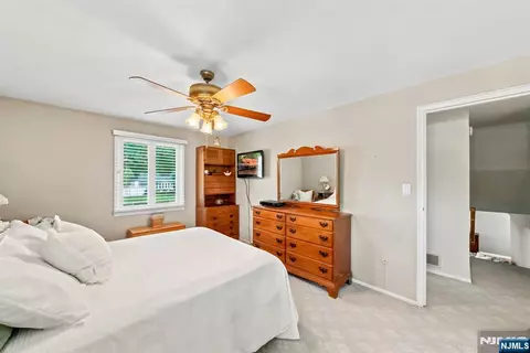 Bedroom - 33 Waling Dr, Wayne, NJ 07470 photo 2 of 6