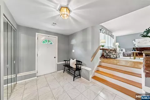 Entry Way - 33 Waling Dr, Wayne, NJ 07470 photo 1 of 3