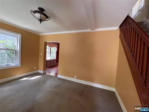 Living - 25 Maple Ave, Demarest, NJ 07627 photo 3 of 6