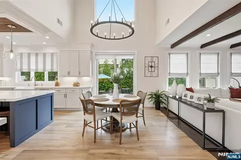 Dining - 2 Churchill Ct, Paramus, NJ 07652 photo 2 of 3
