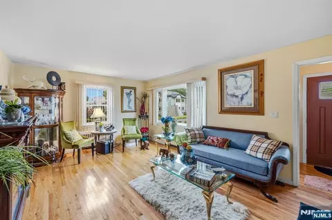 Other - 98 Baldwin Pl, Bloomfield, NJ 07003 photo 4 of 12