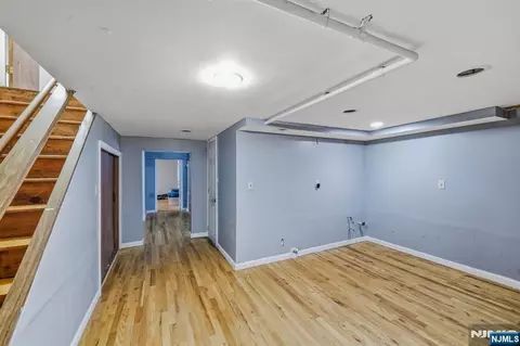 Entry Way - 98 Baldwin Pl, Bloomfield, NJ 07003 photo 7 of 7
