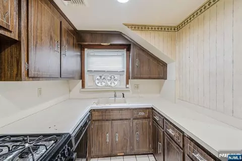 Kitchen - 98 Baldwin Pl, Bloomfield, NJ 07003 photo 2 of 2