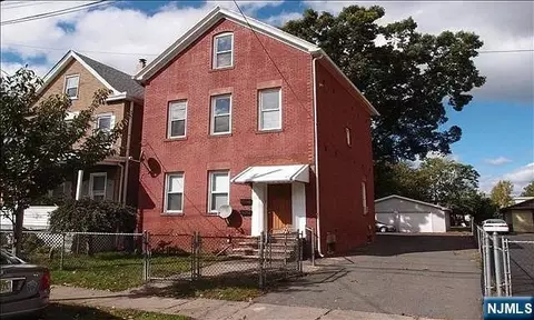 83 Plauderville Ave, Garfield, NJ 07026