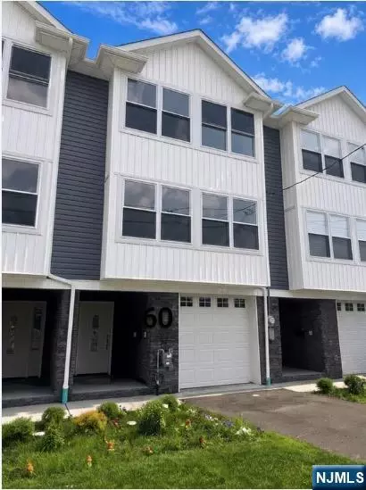 60 Dewitt St #B, Garfield, NJ 07026