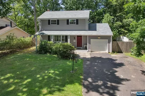 91 Legion Pl, Hillsdale, NJ 07642
