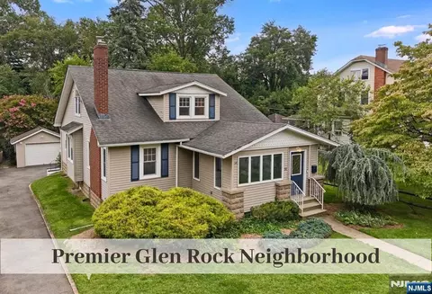 31 Kent Rd, Glen Rock, NJ 07452