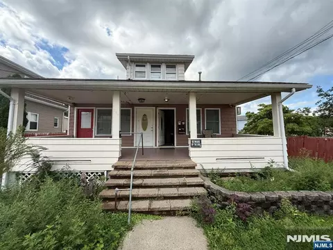 367 Clinton St, Haledon, NJ 07508